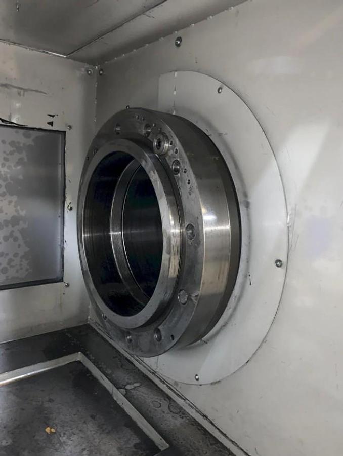 Used 2010 Milltronics ML40/160 with 14" Big Bore Spindle, 31.5" 3 Jaw Manual Chuck, Tailstock, 12 Station Turret, (2) Steady Rests