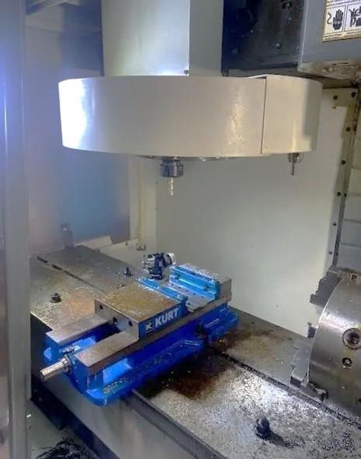 Used 2013 Haas VF2 with Haas/Renishaw Probing, 4th Axis Drive & Wiring, Prepped for Coolant Thru Spindle, Chip Auger