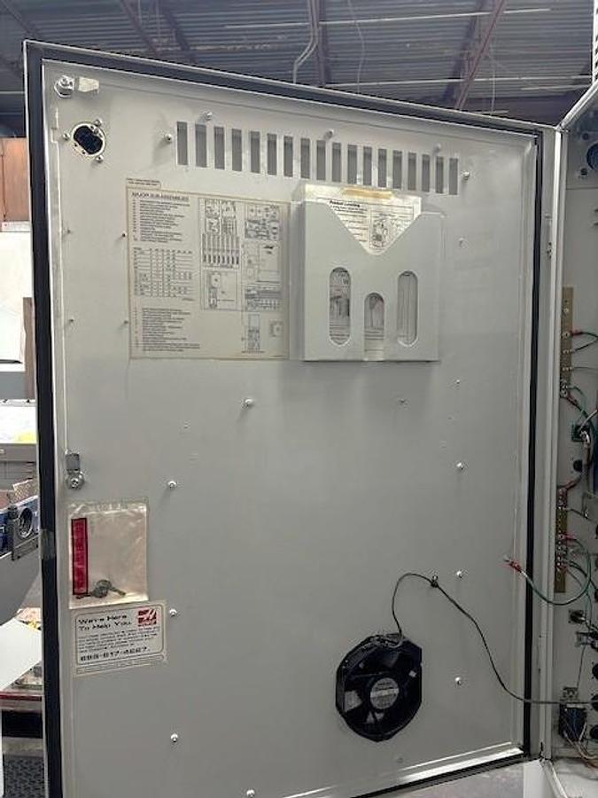 Used 2005 Haas VF4SS w/ 4th Axis Drive, Haas HRT-210 Rotary Table, Prog. Coolant, BT40 - VIDEO AVAILABLE
