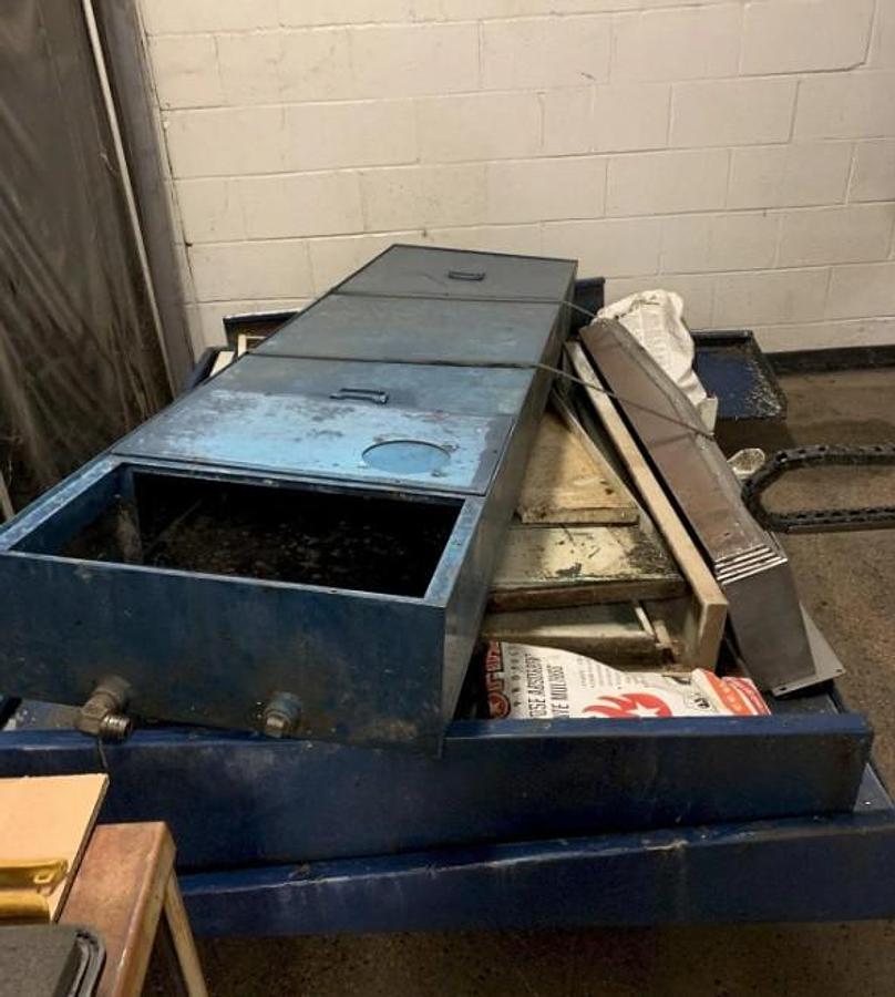 Used 2004 Milltronics RH33