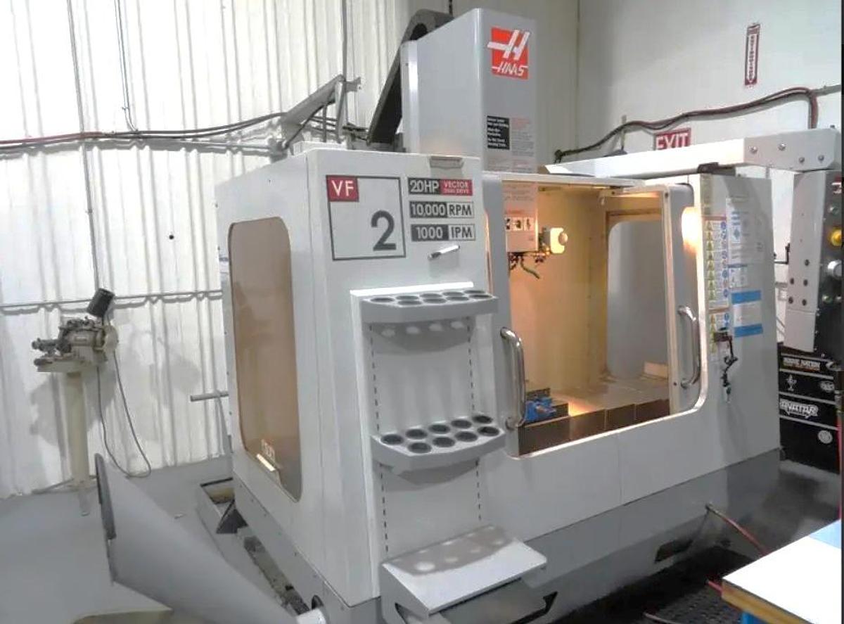 Used 2008 Haas VF2D with 10,000 RPM, Chip Auger, Programmable Coolant Nozzle, USB Port, 9734 Spindle Hours