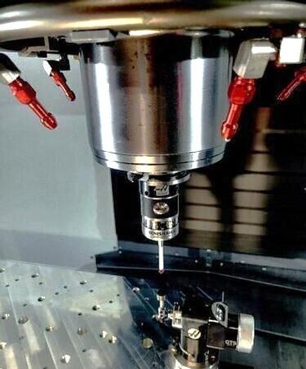 Used 2021 Haas VF7/40 with 15,000 RPM, Coolant Thru Spindle, 30 Station Side Mounted ATC, Haas Probing, LOW HOURS!!