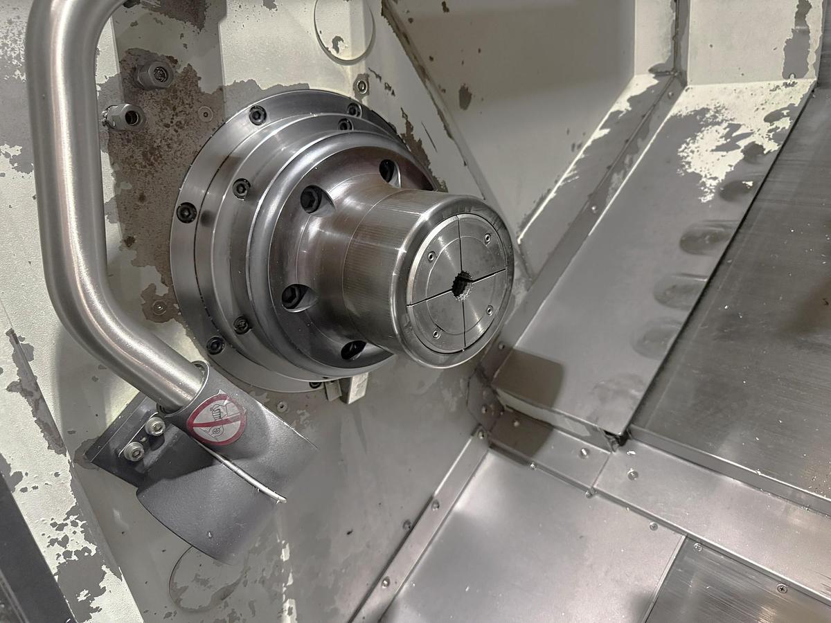 Used 2011 Doosan Puma 2600SY with LNS Spring 12' Barfeed, Live Milling, Subspindle, Y Axis