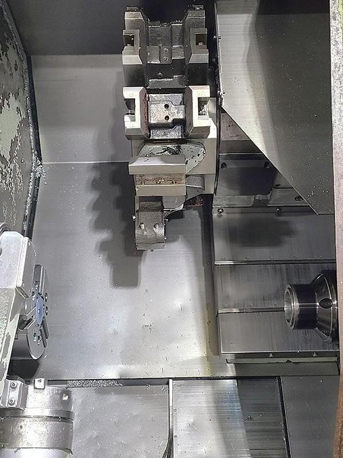 Used 2001 Mazak SQT100MS Mazatrol Fusion 640T with Milling/Drilling Capability, Subspindle, Full C Axis Spindle Rotation, Conveyor