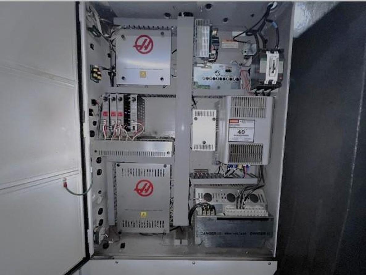 Used 2012 Haas VF-7/50 with Coolant Thru Spindle, Probing, CAT 50 Tpr, 4th Axis Drive, 7500 RPM 