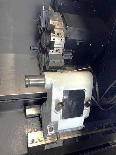 Used 2006 Doosan Lynx 220LC with Tailstock, Tool Presetter, Parts Catcher