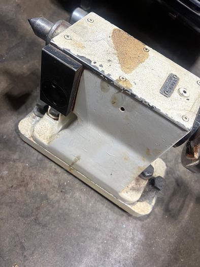 Used 2016 Mazak VCU-500C with Mazak 4th Axis Rotary Table, Coolant Thru Spindle, Probing