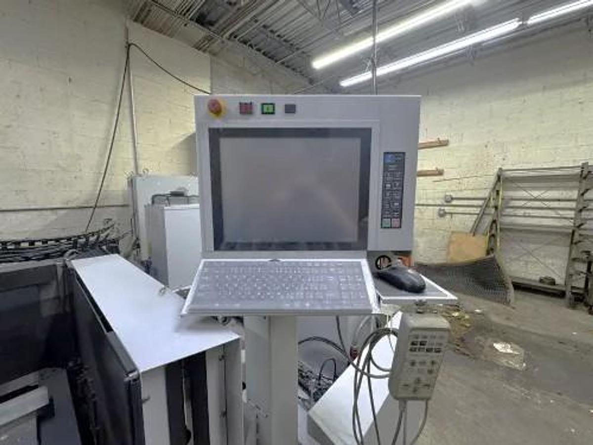 Used 2015 Mitsubishi MV2400S with 4 Axis Simultaneous Cutting, U & V Axis, Auto Threading, Submerged Cutting, Deionized Water System