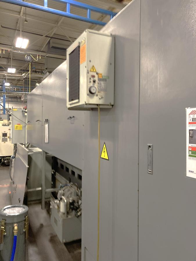 Used 2006 Leadwell LTC50-BL with 18" Hyd Chk, 4.6" Bar Cap., 33.5" sw, 80" cc, 1500 RPM, 50 HP, Steady Rest, Conveyor, Fanuc 0i-TC