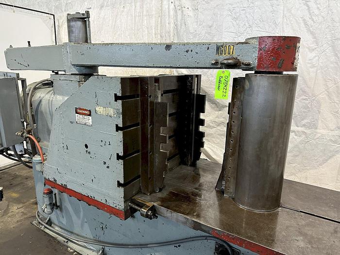 Used Bulldozer Type 300 Ton Horizontal Hydraulic Press