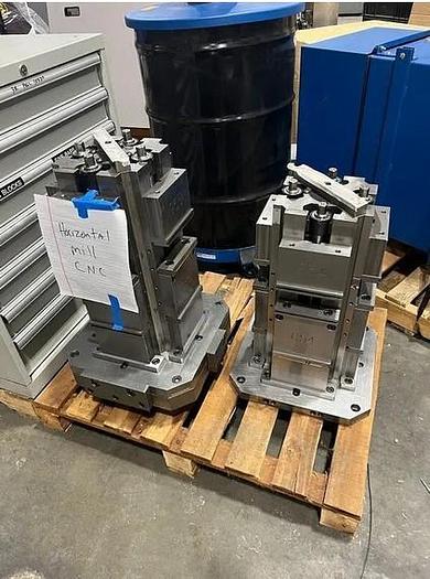 Used 2006 Makino A51 with Full 4th Axis, 14k RPM, Coolant Through Spindle, 60 ATC, Chip Conveyor, Tombstones