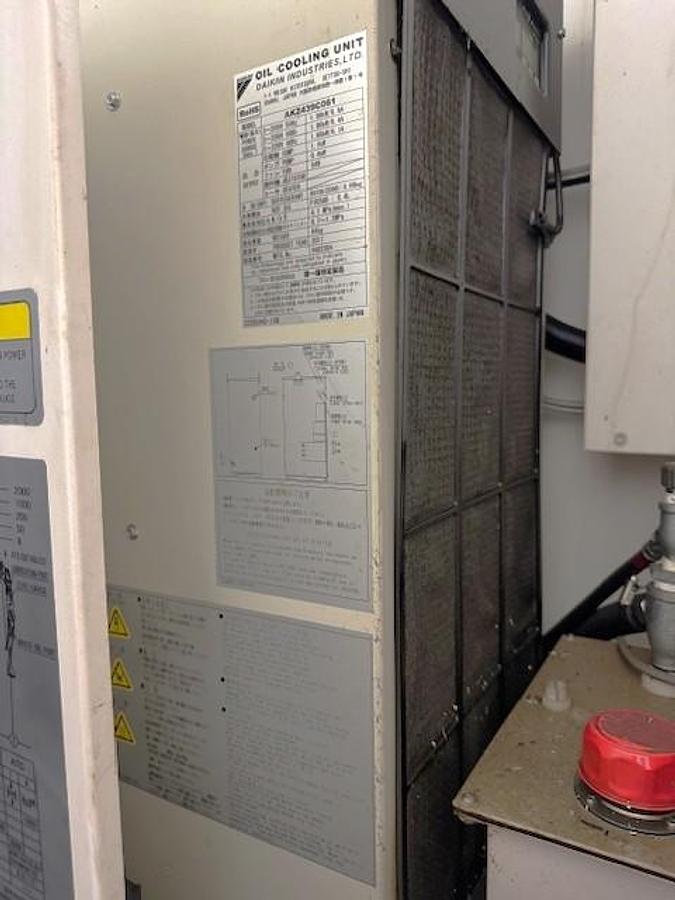 Used 2017 Okuma MB-4000H with 6 Station Rotary Pallet Changer, Full 4th Axis Rotary Tbl, 15k RPM, HSK63 Tpr., HPC, Probing, 64 Pos ATC