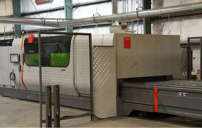 Used 2019 Bystronic Bystar 3015 10,000 Watt Fiber Laser with Upgraded V2 Cutting Head, Dual Pallets, Chiller, Dust Collector