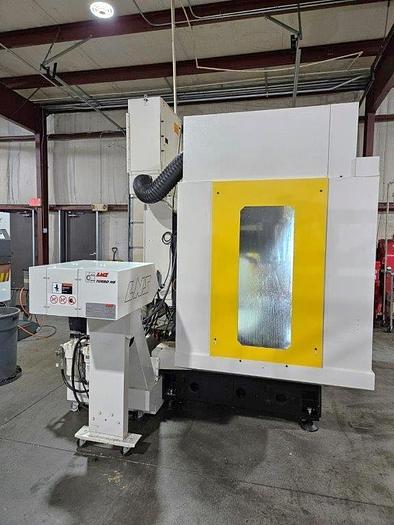Used 2017 Fanuc Robodrill Alpha-D21LiB5 with 4th Axis Rotary Table