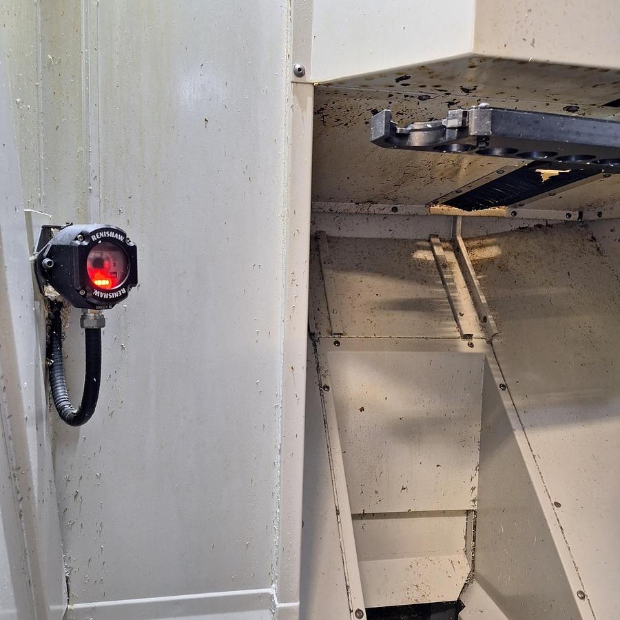 Used 2015 Haas UMC-750SS