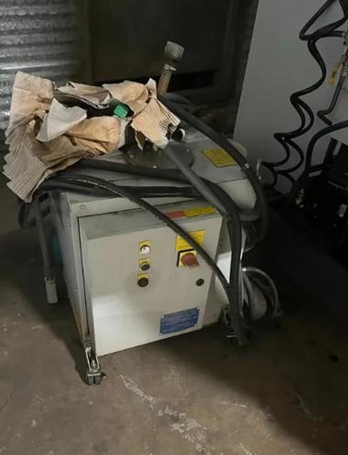 Used 2015 Haas UMC-750