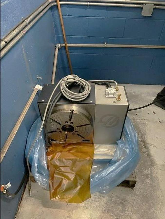 Used 2022 Haas HRT310 NEW-NEVER USED with 2 Multi Pin Cable Connections, 9" Manual Tailstock, Adapter Plate for Tooling Block