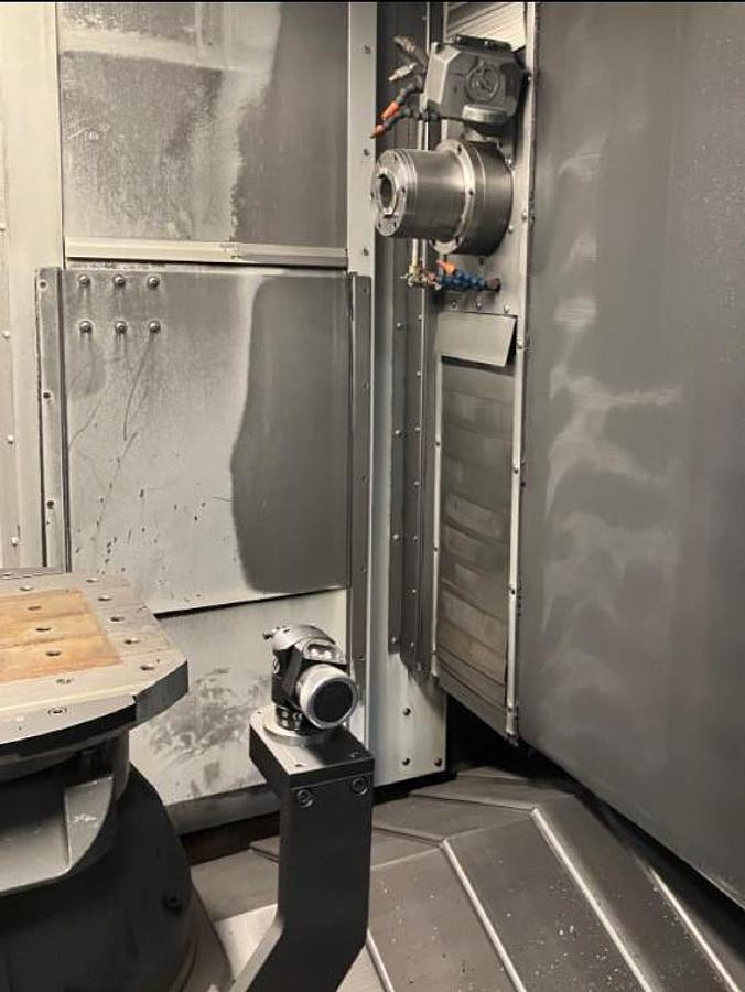 Used 2012 Haas EC-400 6-Pallet Pool with 70 Pos. ATC, Probing, Full 4th Axis Pallet Rotation, Programmable Coolant