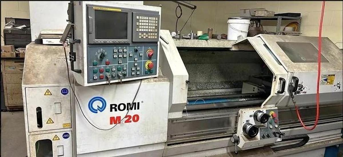 Used 2006 Romi M20 x 60" Chucker with 12" Chuck, Tool Post, Coolant System, Fanuc 21i-T Control, Hand Wheels