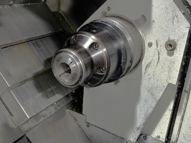 Used 2001 Mazak SQT100MS Mazatrol Fusion 640T with Milling/Drilling Capability, Subspindle, Full C Axis Spindle Rotation, Conveyor