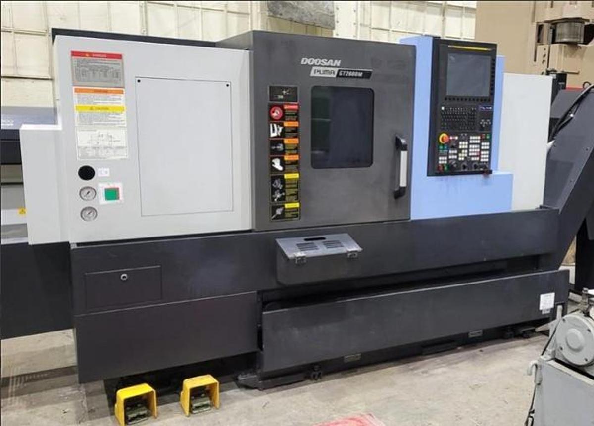 Used 2022 Doosan Puma GT-2600M with C Axis, Milling/Drilling, Collet Chuck, FMB Turbo Barfeeder, Tailstock, Chip Conveyor, Tool Eye