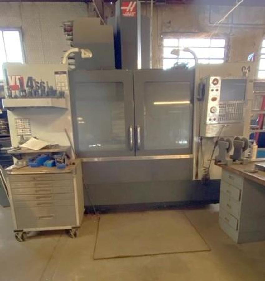 Used 2013 Haas VF-4SS w/Wired for 4th axis, 40 ATC, Remote Jog Handle, Chip Conveyor, WIPS Renishaw Tool & Part Probe, Programmable Coolant Nozzle