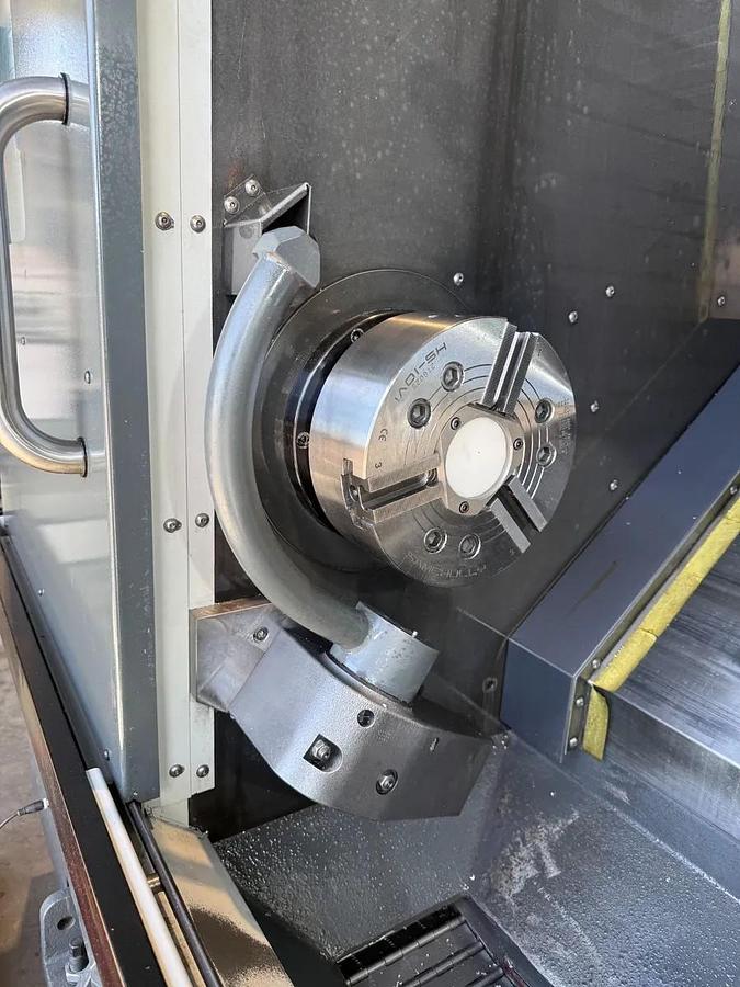 Used 2021 Haas ST-30 with 10" Chuck, 3" Bar Cap., Chip Conveyor, Tailstock, Tool Presetter, 21" x 32.5" Capacity, ONLY 1,516 Spindle Hours