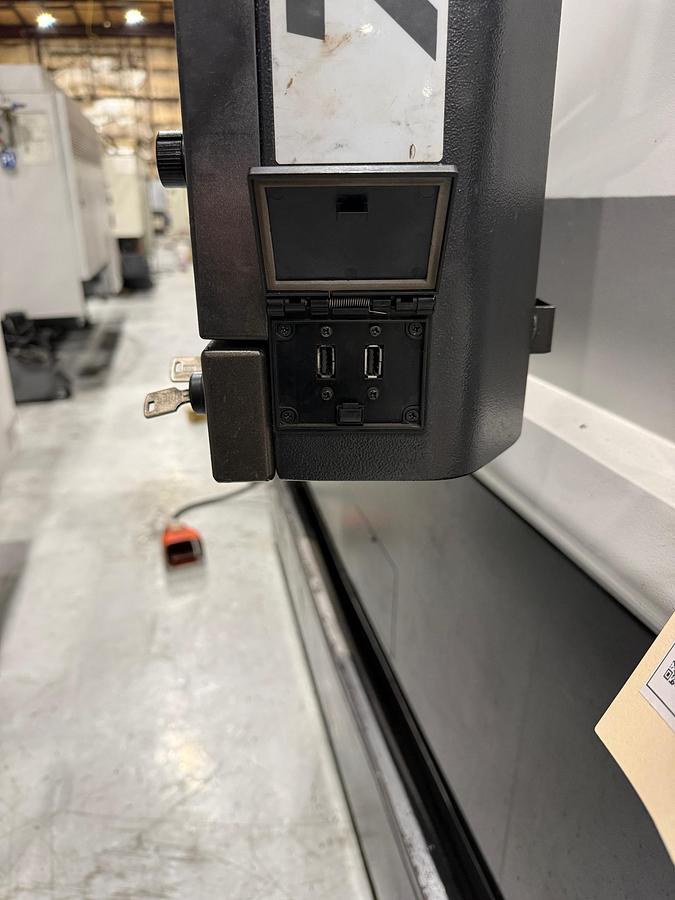 Used 2009 Mazak Nexus QTN 250-II/1500 with RARE 60" centers, Tailstock, Chip Conveyor, Toolsetter, 10" Chuck, 3" Bar Capacity