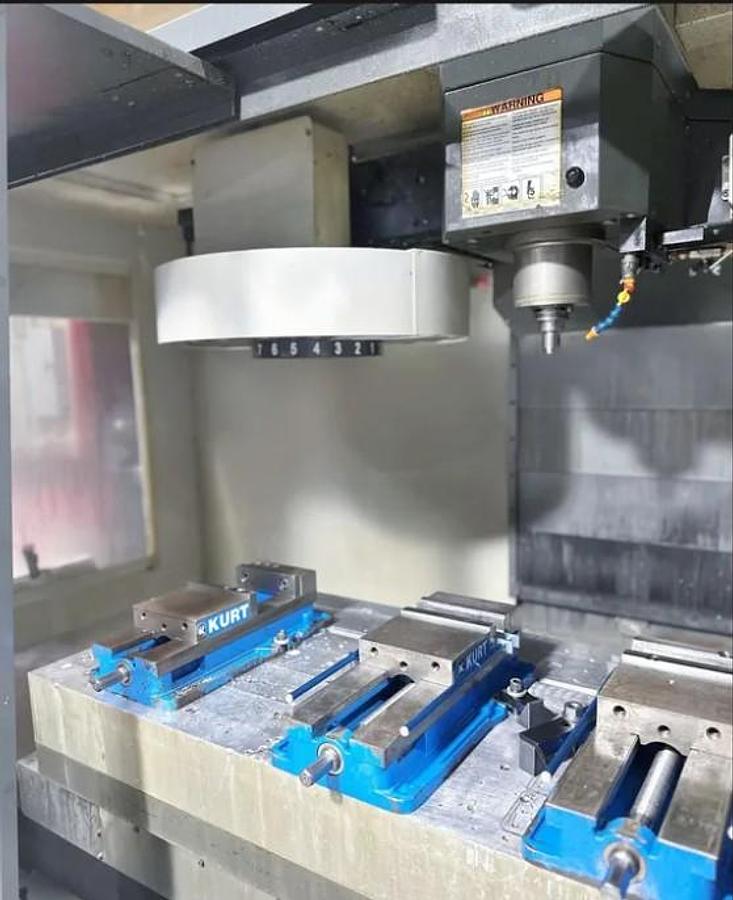 Used 2011 Haas VF5/40 w/ Haas HRT310 Rotary Table, 10,000 RPM, PCool, HSM, Auger