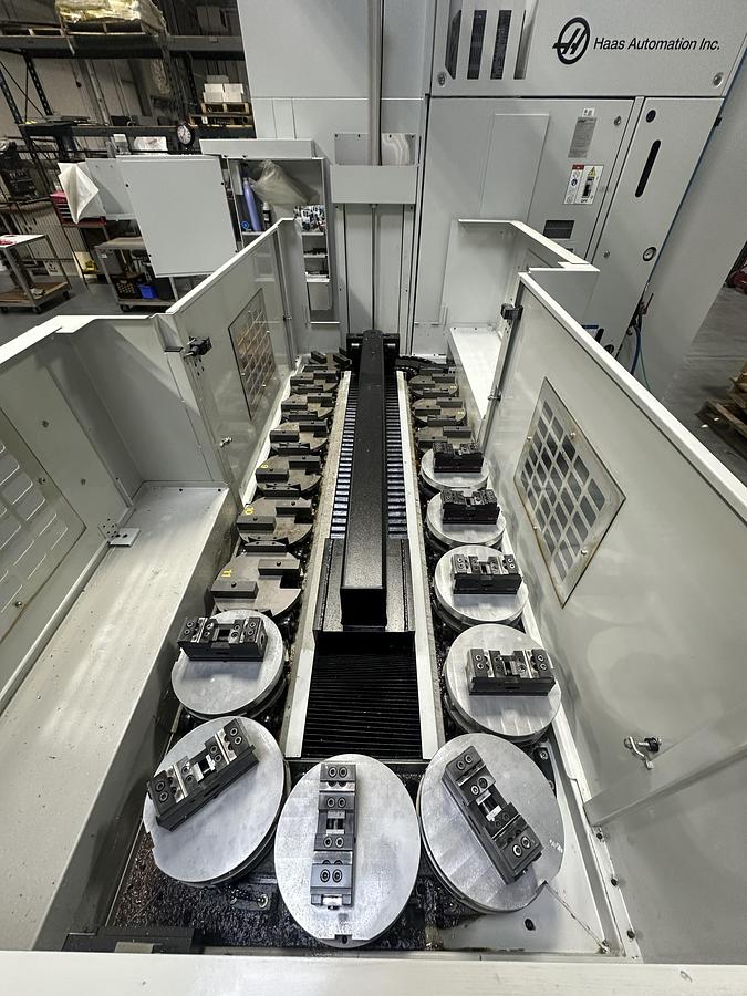 Used 2016 Haas UMC-750SS with Midaco 19 Pallet Changer System, Coolant Through Spindle, 15,000 RPM, Probing, 30 Position ATC