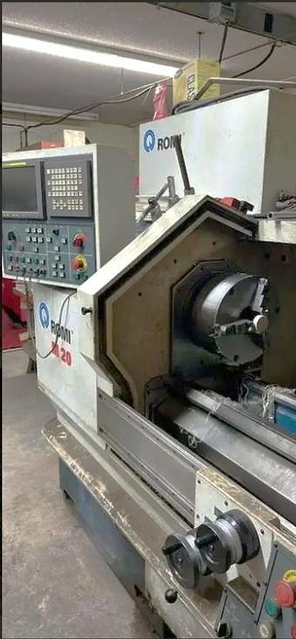 Used 2006 Romi M20 x 60" Chucker with 12" Chuck, Tool Post, Coolant System, Fanuc 21i-T Control, Hand Wheels