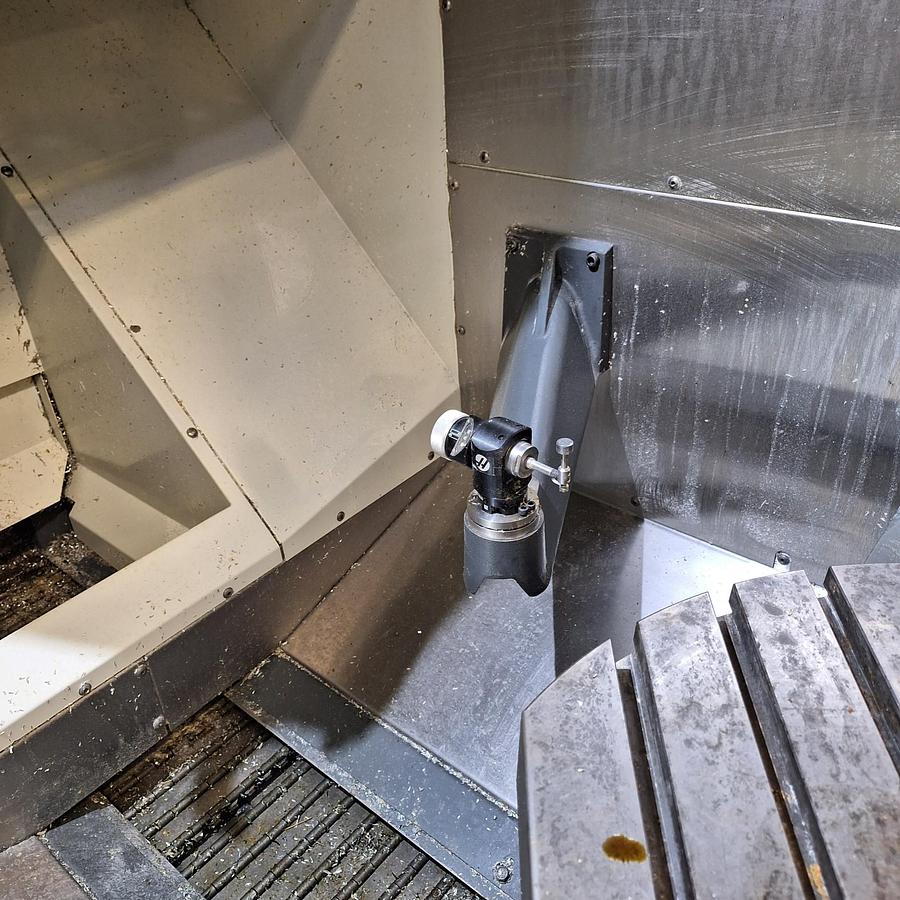 Used 2015 Haas UMC-750SS