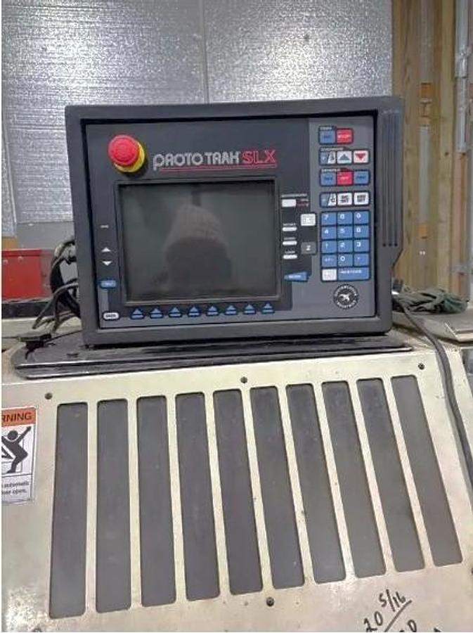 Used 2006 Southwestern Industries TRAK TRL 1840SX with Steady Rest, Tailstock, 8 Pos. Indexable Turret, 10" Chuck, Geared, SLX Cntrl.