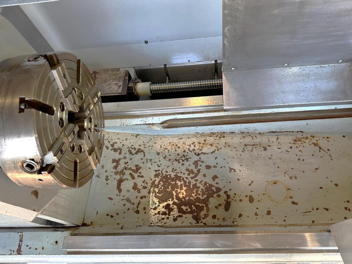 Used 2006 Haas TL-3 with Tailstock, 12" Chuck, Visual Quick Code Programming, Manual Hand Wheels, 2,862 Spindle Run Hours
