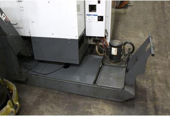 Used 2011 Haas DS-30SSY w/Barfeed