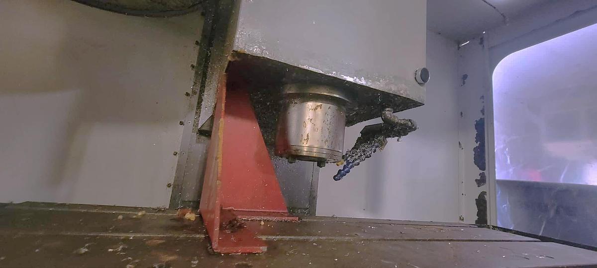 Used 1996 Haas VF-2B with Haas HRT-210 4th Axis Rotary Table, Newer Spindle, Newer LCD Monitor and Lube System