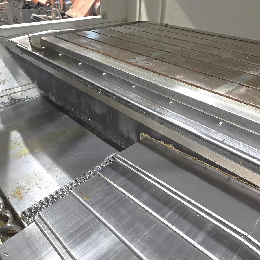 Used 2010 Haas VF-9/40 with 10,000 RPM, Haas Probing, 1000 PSI Cool. Thru Spindle, 40 Station ATC, Nice Machine