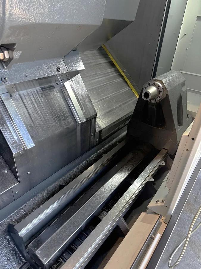 Used 2021 Haas ST-30 with 10" Chuck, 3" Bar Cap., Chip Conveyor, Tailstock, Tool Presetter, 21" x 32.5" Capacity, ONLY 1,516 Spindle Hours