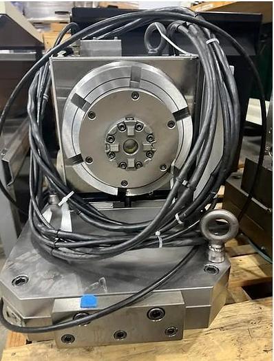 Used 2007 Makino A51 with Full 4th Axis, 14k RPM, Coolant Through Spindle, 60 ATC, Chip Conveyor, Tombstones, Haas Rotary Table