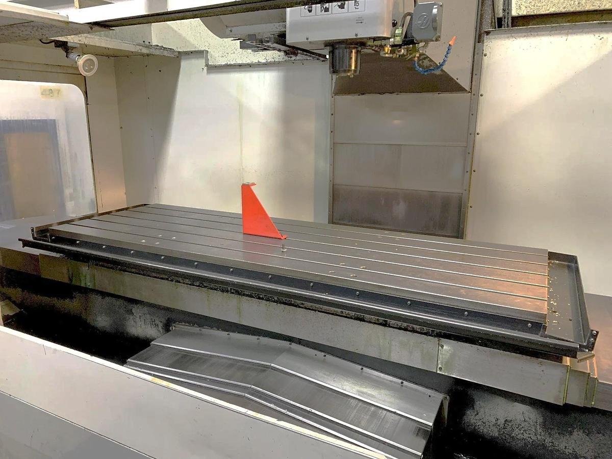 Used 2003 Haas VF-7B/40, 24 Station Side Mounted ATC, High Speed Machining, Prog. Coolant, 7500 RPM, Chip Auger, Quick Code