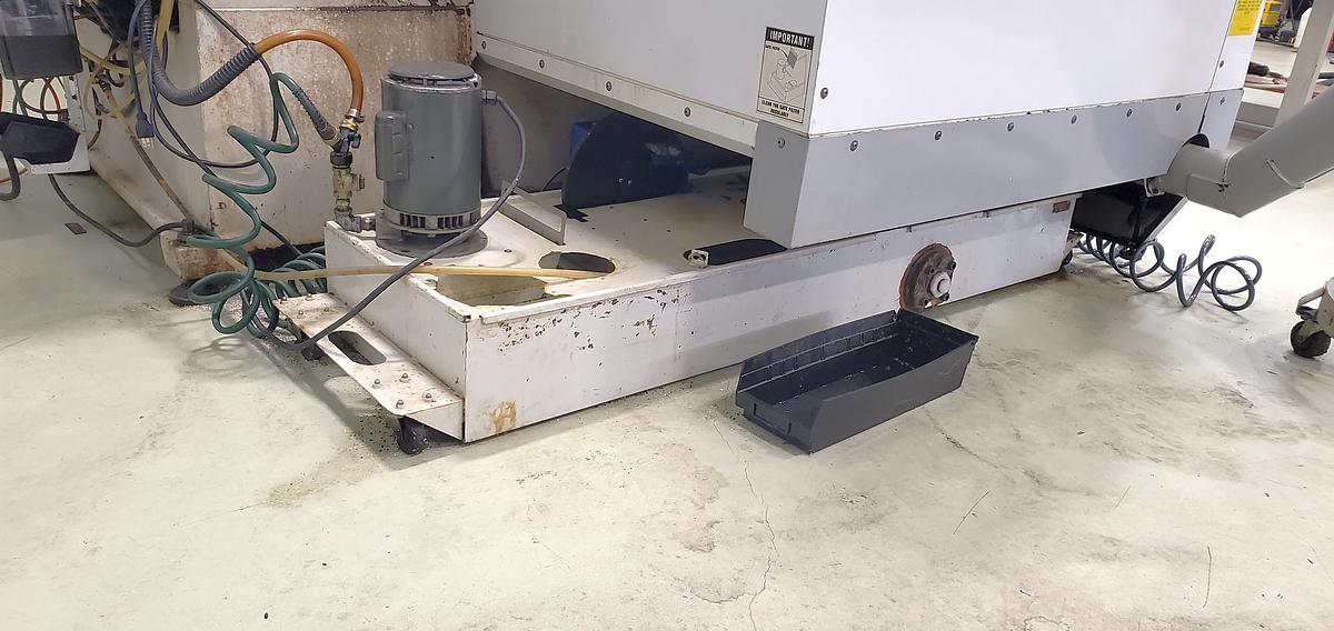 Used 2001 Haas VF4D with Haas HRT210 4th Axis Table, Tailstock, Auger, Prog. Coolant, Quick Code