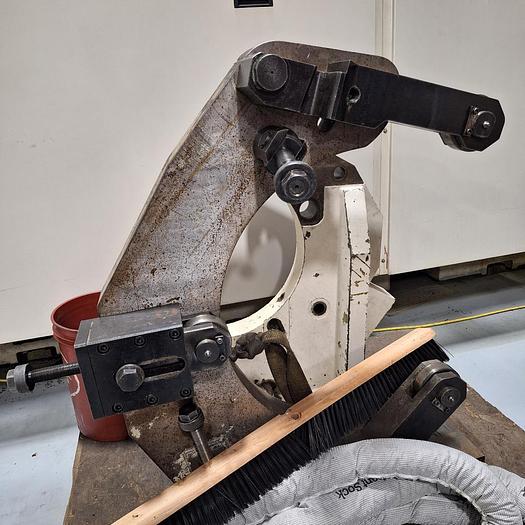 Used 2005 Daewoo Puma 700LM with Milling