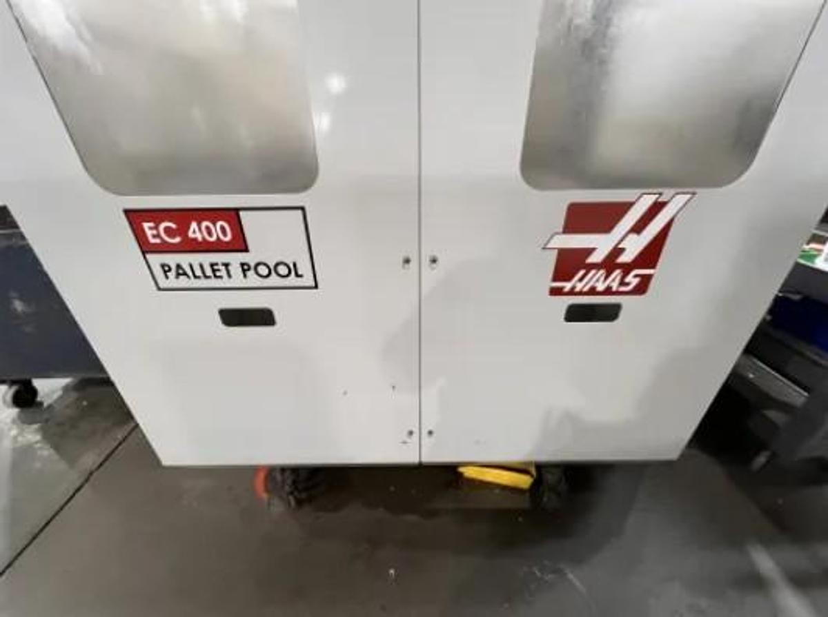 Used 2006 Haas EC-400PP w/ 6-Pallet Pool, 12,000 RPM, TSC, Haas WIPS Probing, Full 4th Axis, 70 ATC