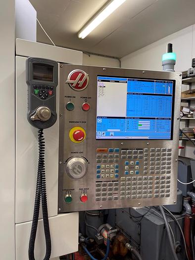 Used 2015 Haas UMC-750