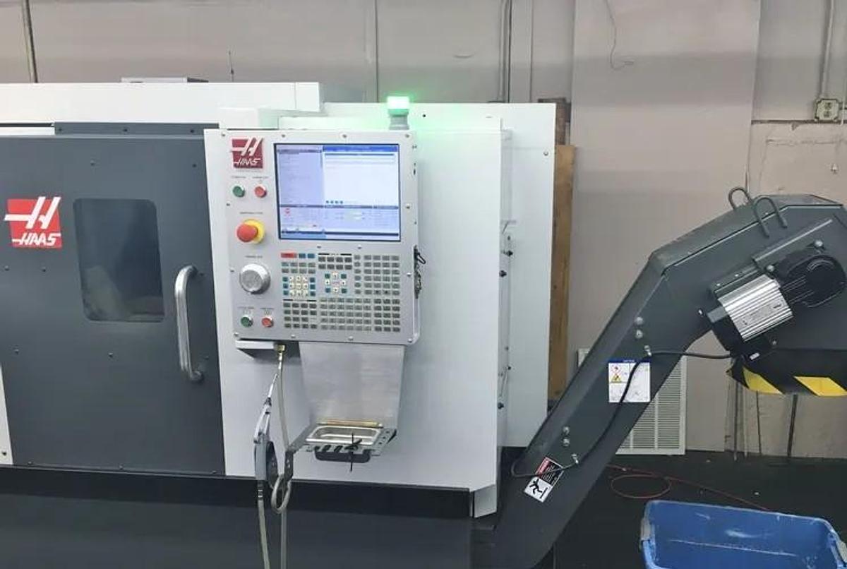 Used 2019 Haas ST-15 with Tailstock, Tool Presetter, Chip Conveyor, ONLY 500 Cut Hours, 8" Hydraulic Chuck, 3J Collet Chuck, Tooling
