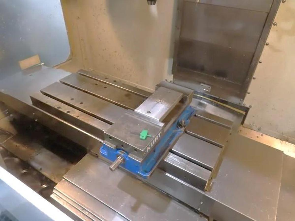 Used 2008 Haas VF2D with 10,000 RPM, Chip Auger, Programmable Coolant Nozzle, USB Port, 9734 Spindle Hours