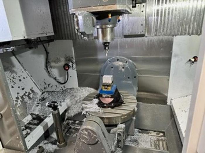 Used 2020 Haas UMC-750SS