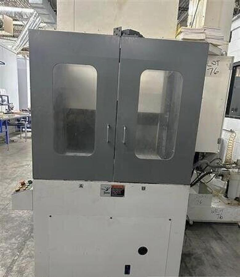 Used 2015 Fanuc Robodrill Alpha-D21LiA5 with 2 Pallet Changer, 24,000 RPM Spindle, 21 Pos. ATC, Tool Probe, ONLY 755 CUT HOURS !!