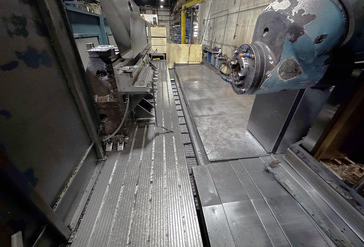 Used 2000 Anayak HVM-T-11000 3 + 2 Axis Bed Mill with B Axis Head with 2.5 Deg Increment, 40 HP, 3000 RPM, Heidenhain Control