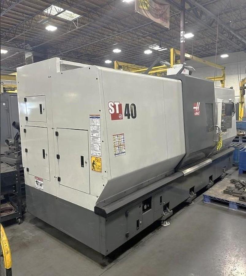 Used 2015 Haas ST-40 with Live Milling/C Axis, Tool Presetter, Tailstock, 4" Bar Capacity, 15" Hyd Chuck, Chip Conveyor